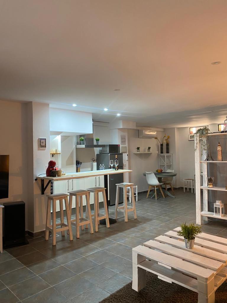 Acogedor Apartamento Loft Alhaurín de la Torre Eksteriør billede
